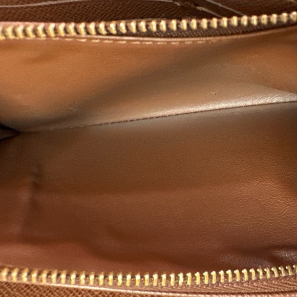 Louis Vuitton Portefeuille Sarah Brown - Picture 8 of 15